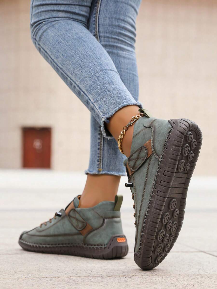 Handmade Women’s Casual Sneakers - Fall-Winter Octopus Design Fitness & Cross-Training Shoes with Anti-Slip Outsole