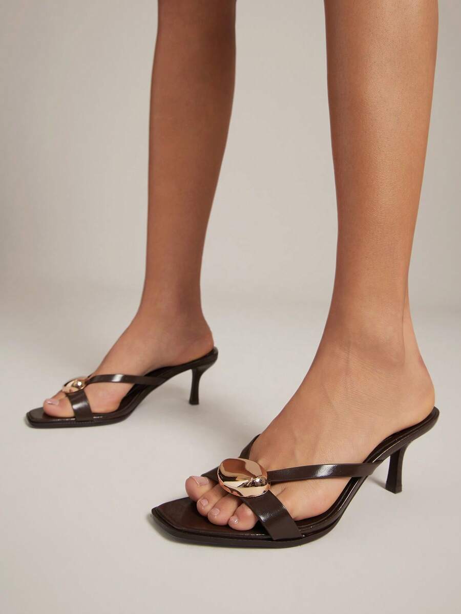 Sleek Summer Elegance: Women's Gold Ornament Kitten Heel Thong Sandals