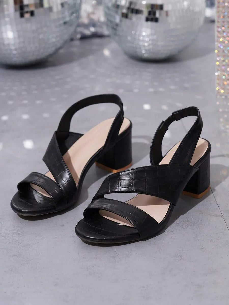 Elegant Open Toe Wide Strap Chunky Heel Sandals for Weddings and Commuting - Versatile Fashion Footwear for Any Occasion