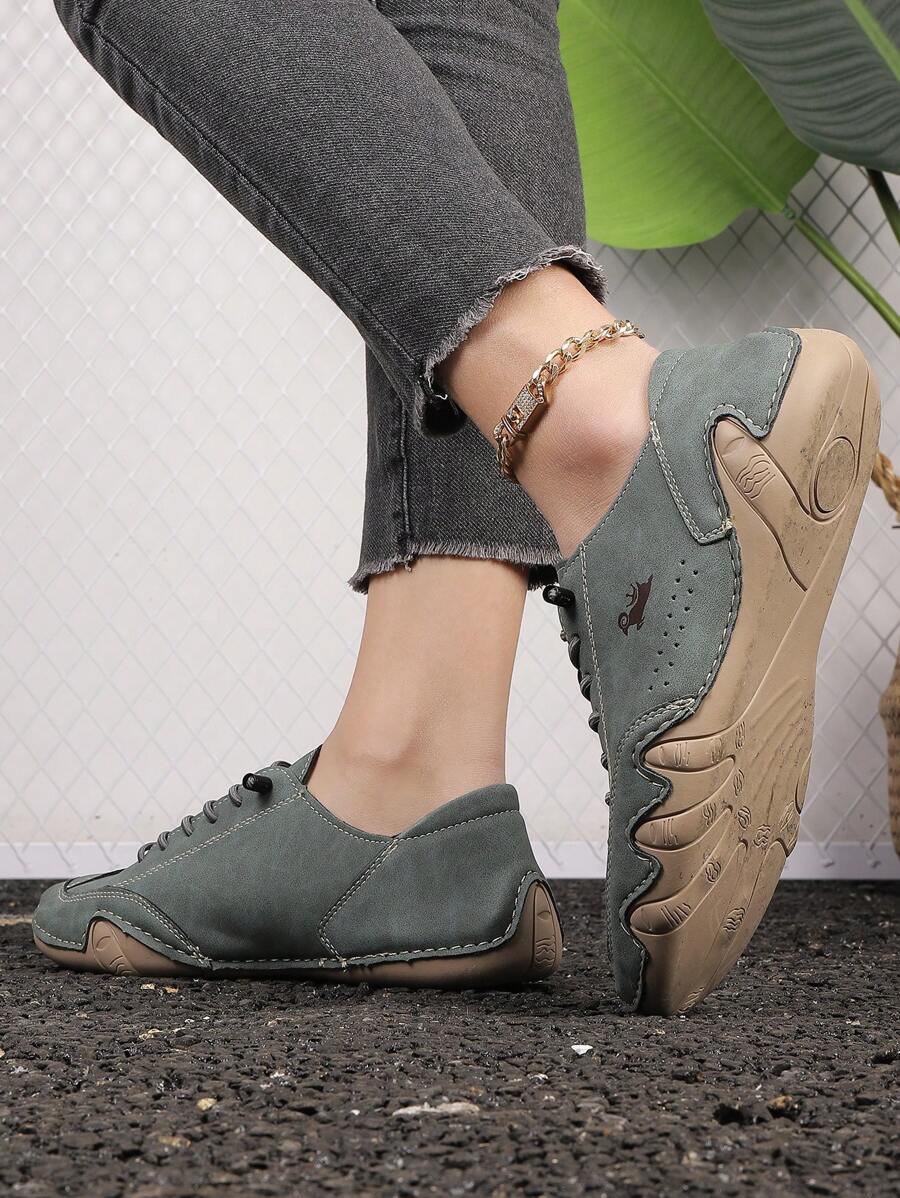 Handmade Women’s Casual Sneakers - Fall-Winter Octopus Design Fitness & Cross-Training Shoes with Anti-Slip Outsole